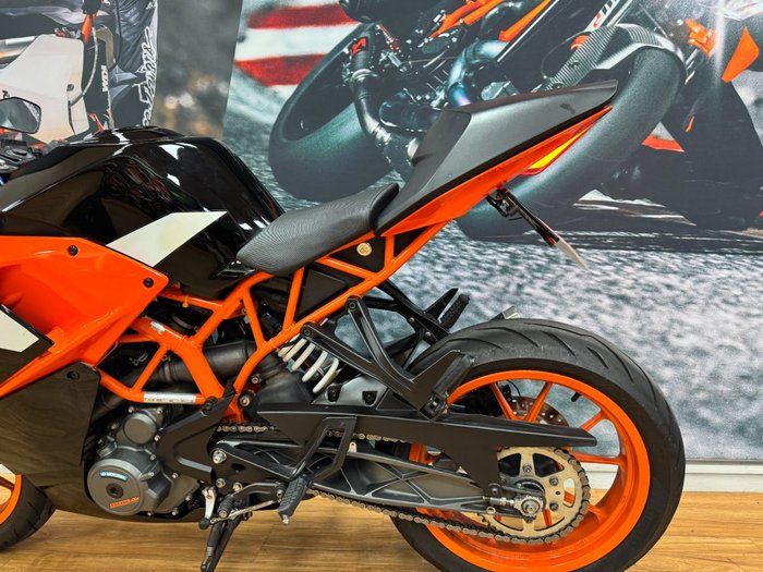 2016 Ktm RC 390 BLACK ORANGE