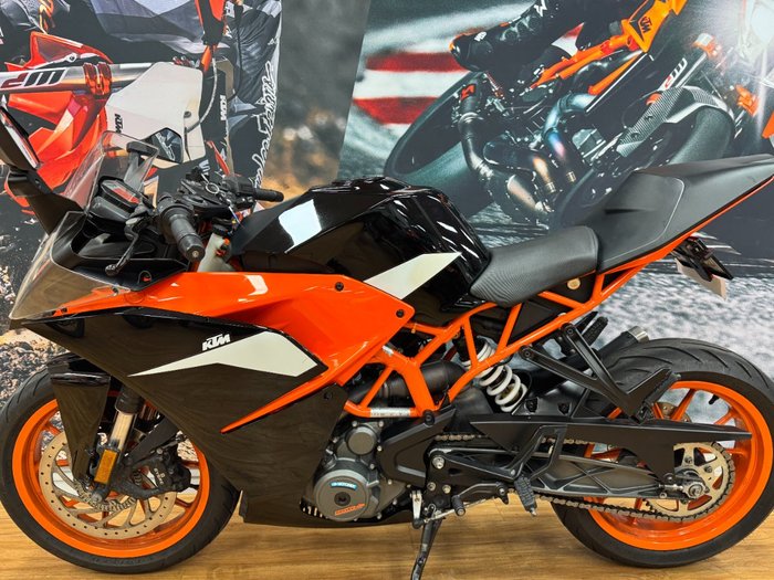 2016 Ktm RC 390 BLACK ORANGE