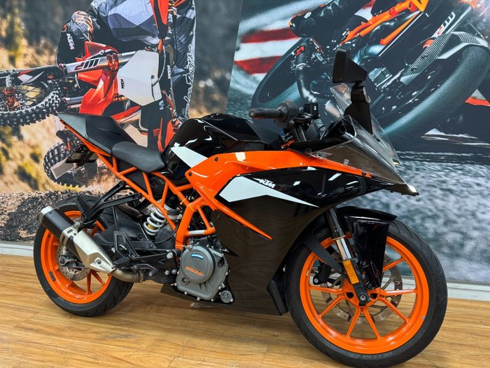 2016 Ktm RC 390 BLACK ORANGE