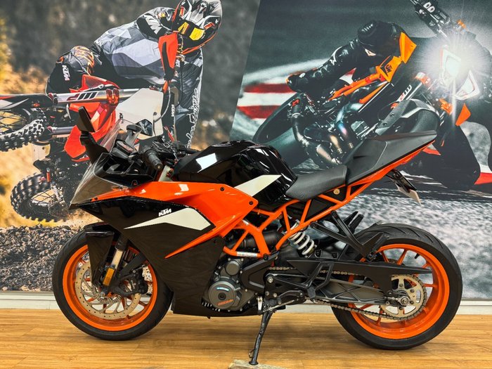2016 Ktm RC 390 BLACK ORANGE