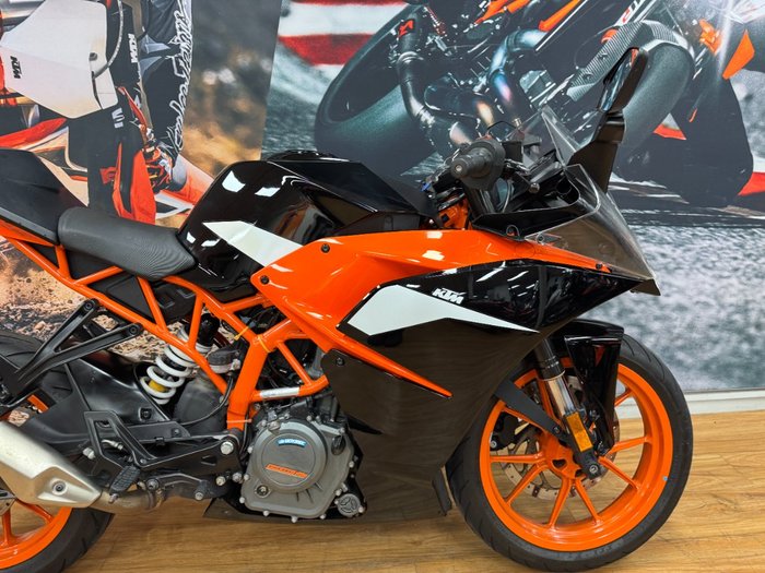 2016 Ktm RC 390 BLACK ORANGE