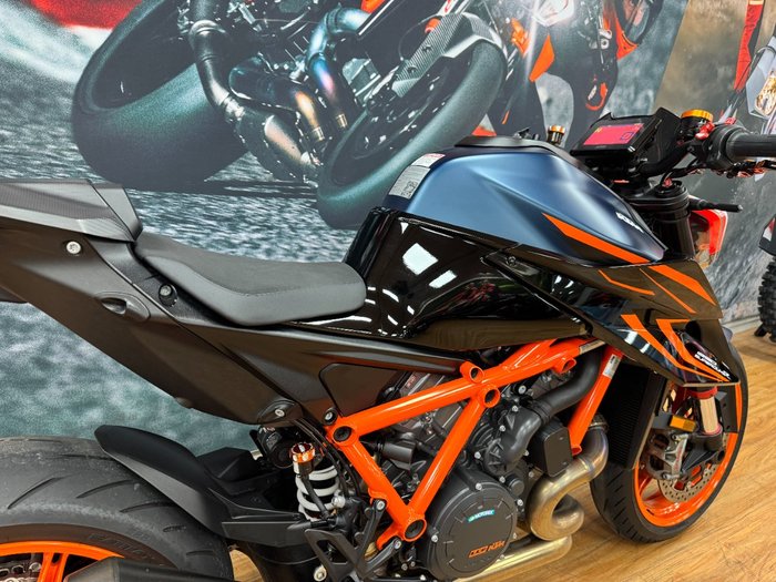 2023 Ktm 1290 SUPER DUKE R ORANGE