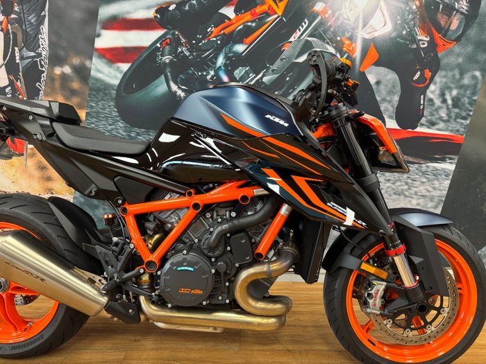 2023 Ktm 1290 SUPER DUKE R ORANGE