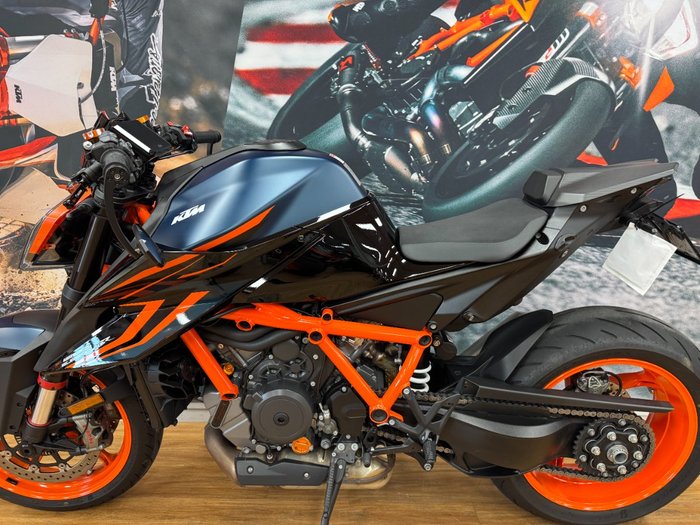 2023 Ktm 1290 SUPER DUKE R ORANGE