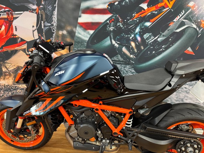 2023 Ktm 1290 SUPER DUKE R ORANGE