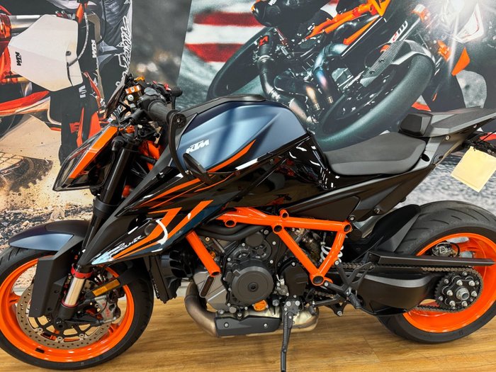 2023 Ktm 1290 SUPER DUKE R ORANGE