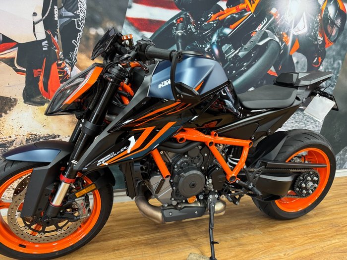 2023 Ktm 1290 SUPER DUKE R ORANGE