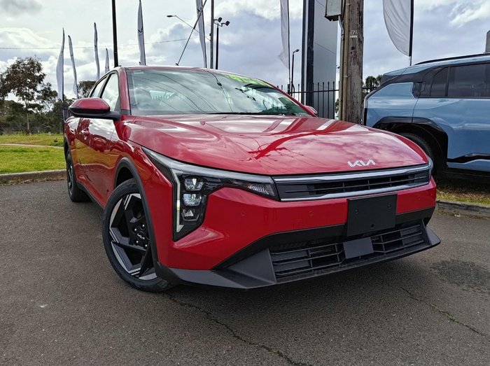 2024 Kia K4 Sport+