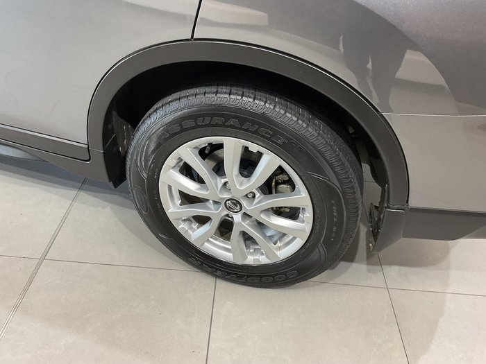 2019 Nissan X-TRAIL ST