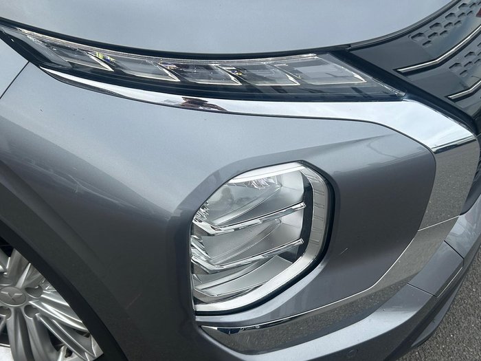 2022 Mitsubishi Outlander ES