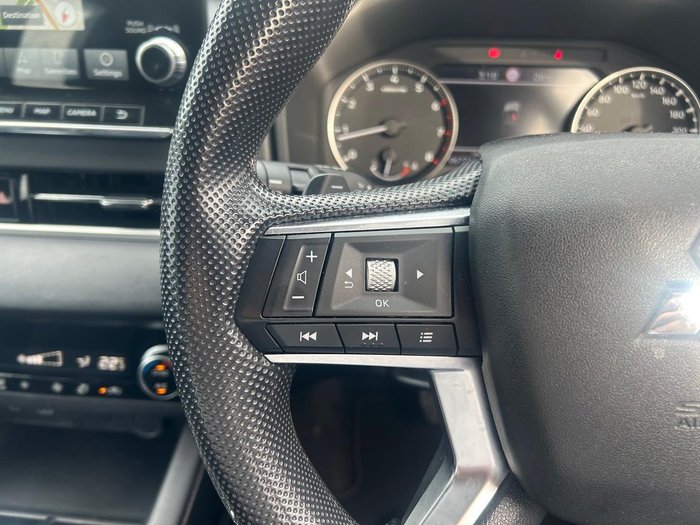 2022 Mitsubishi Outlander ES