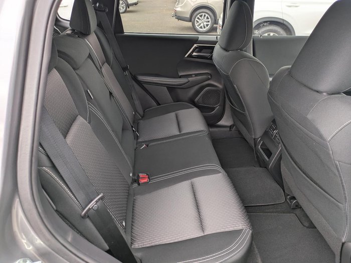 2022 Mitsubishi Outlander ES