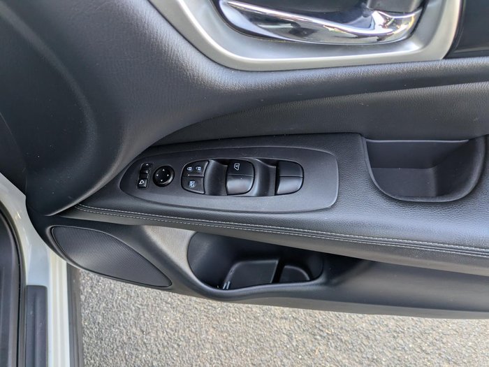 2019 Nissan Pathfinder ST