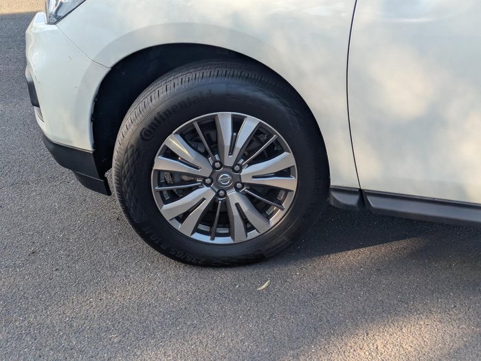 2019 Nissan Pathfinder ST