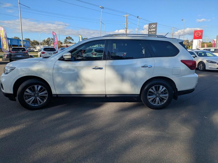 2019 Nissan Pathfinder ST