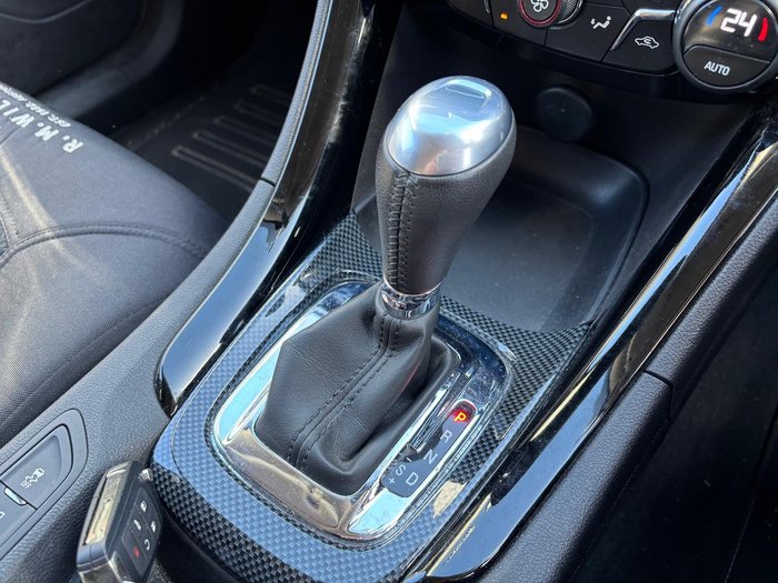 2016 Holden Commodore SV6 Black