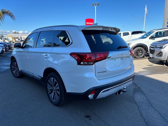 2021 Mitsubishi Outlander LS