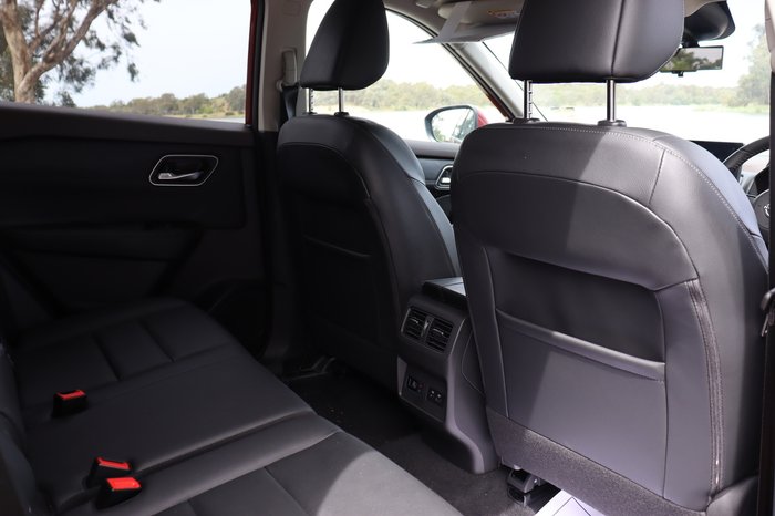 2024 Nissan X-TRAIL Ti