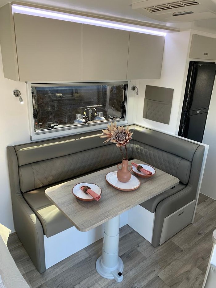 2025 Design RV Odyssey Van F1-5, 20;6''
