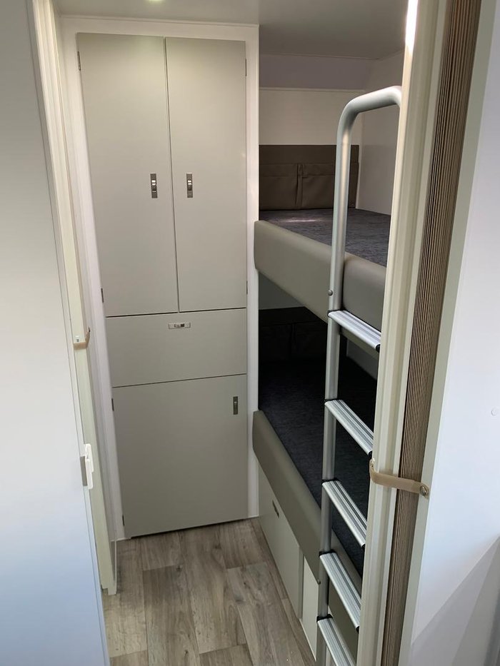 2025 Design RV Odyssey Van F1-5, 20;6''