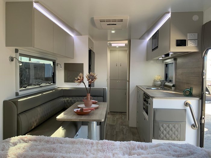 2025 Design RV Odyssey Van F1-5, 20;6''