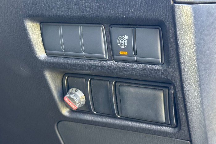 2023 Nissan Patrol Ti
