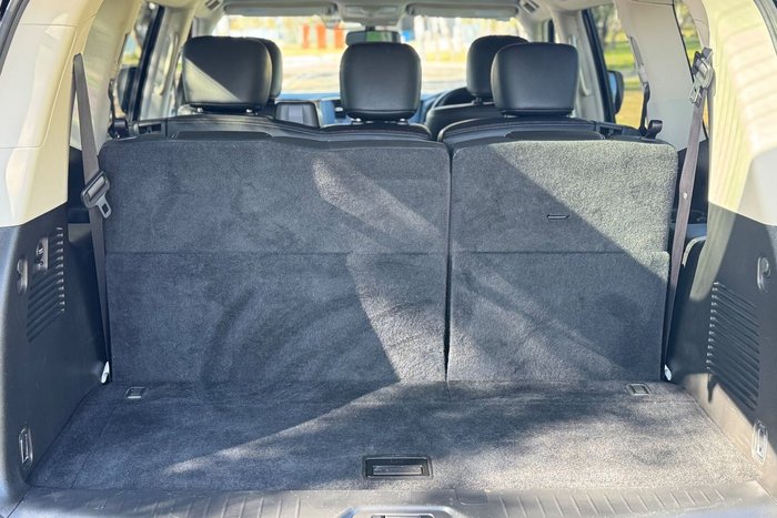 2023 Nissan Patrol Ti