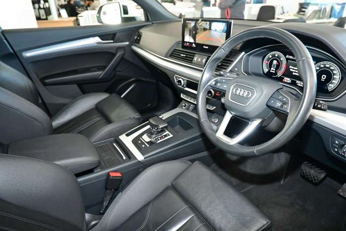 2023 Audi Q5 40 TDI Sport