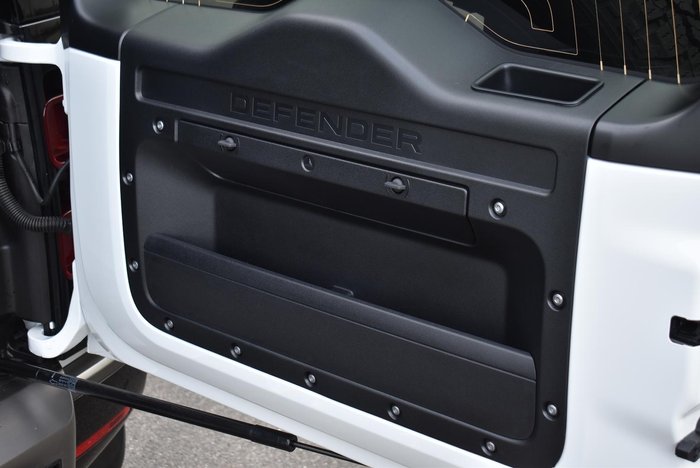 2024 Land Rover Defender 110 D350 X-Dynamic SE L663 MY25.5 AWD Fuji White