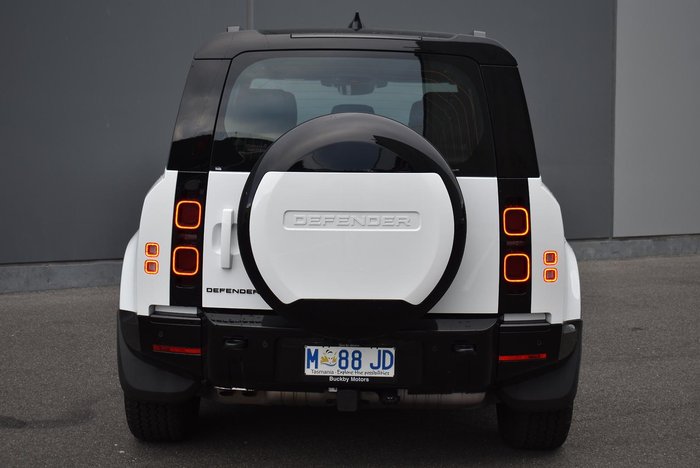 2025 Land Rover Defender 110 D350 X-Dynamic SE L663 MY25.5 AWD Fuji White