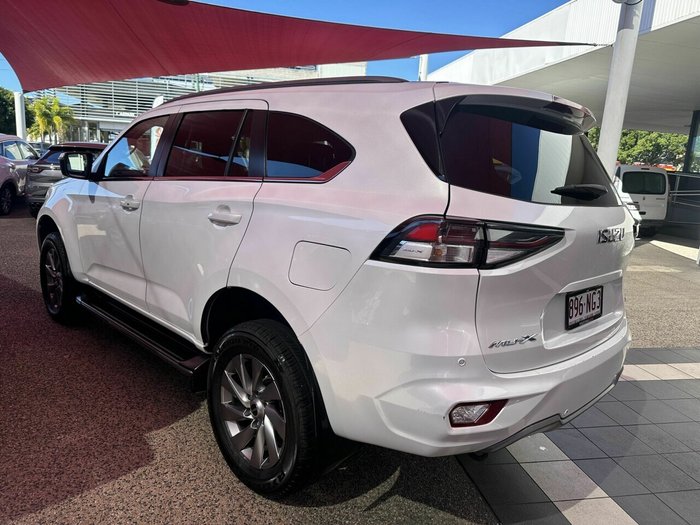 2022 Isuzu MU-X LS-U