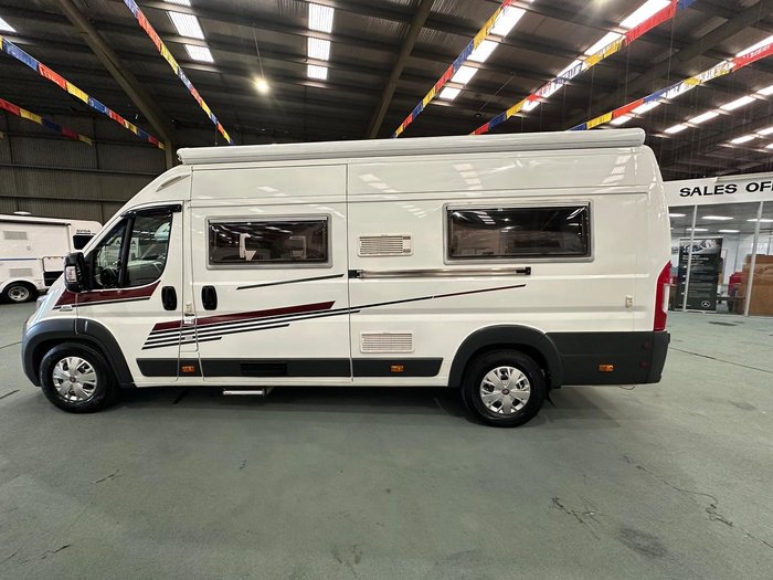 2017 Avida Escape