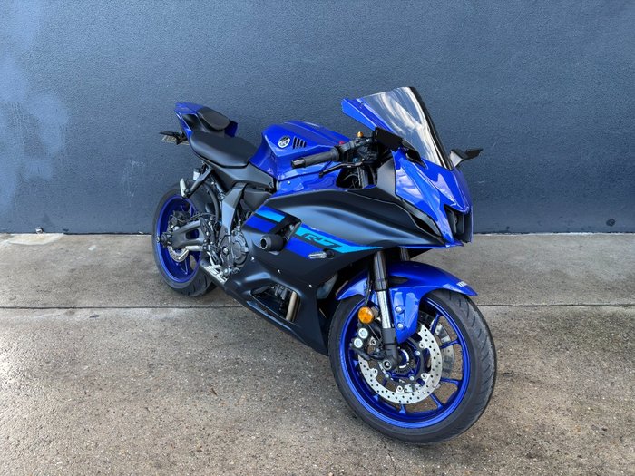 2024 Yamaha YZF-R7LA BLUE