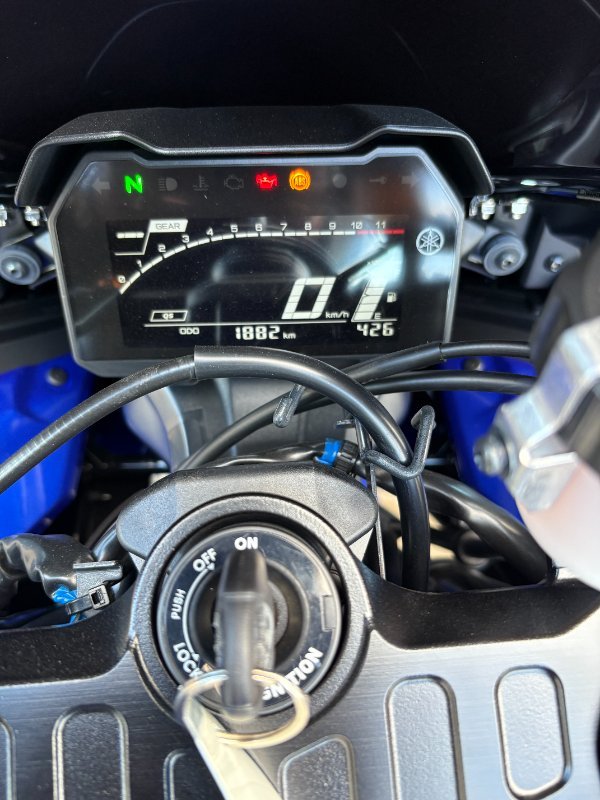2024 Yamaha YZF-R7LA BLUE