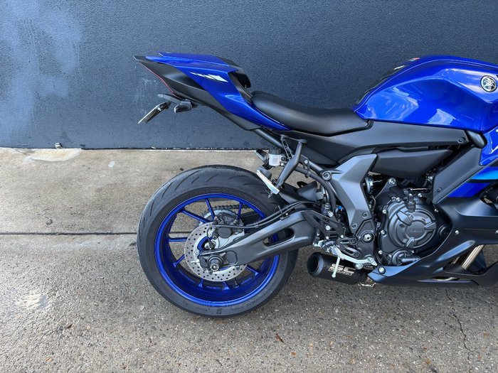 2024 Yamaha YZF-R7LA BLUE