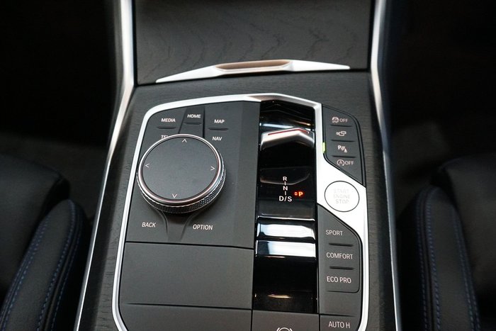 2023 BMW 3 Series 320i M Sport