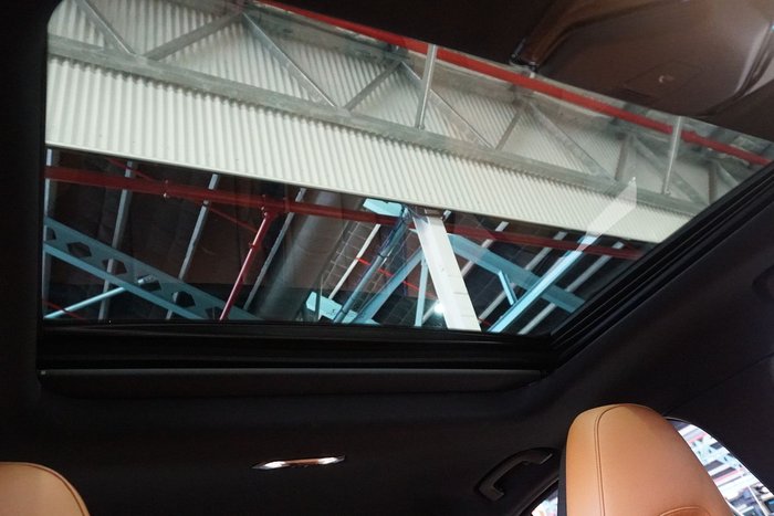 2023 BMW 3 Series 330i M Sport