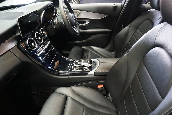 2018 Mercedes-Benz C-Class C300