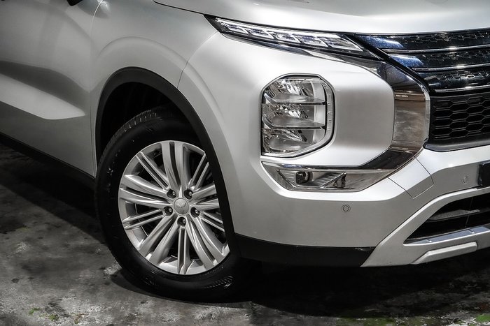 2024 Mitsubishi Outlander