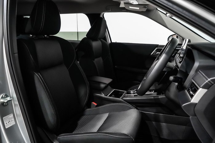 2024 Mitsubishi Outlander LS