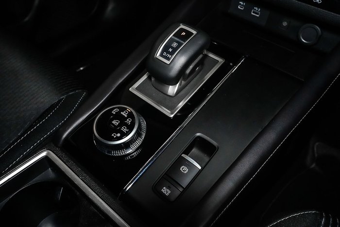 2024 Mitsubishi Outlander LS