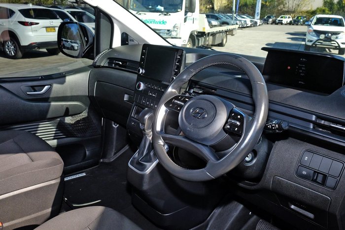 2022 Hyundai STARIA LOAD US4.V1 MY22 Creamy White