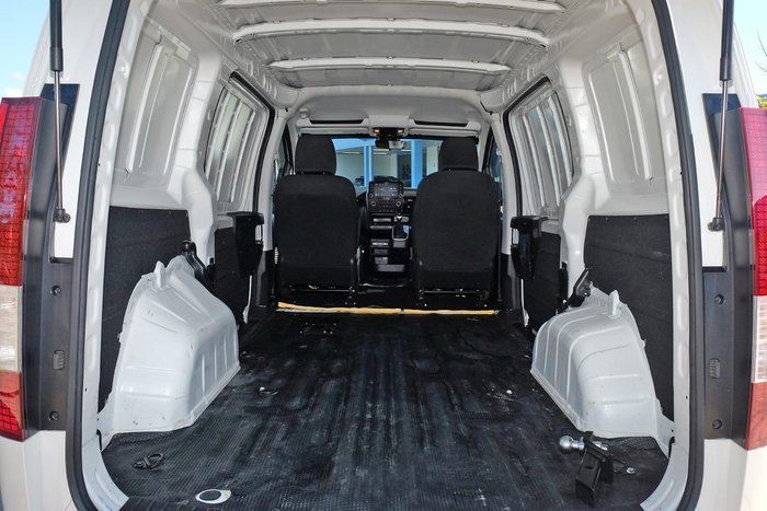 2022 Hyundai STARIA LOAD US4.V1 MY22 Creamy White