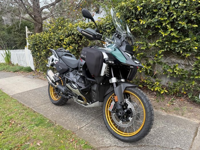 2024 BMW R 1300 GS Adventure Option 719 R 1300 Green