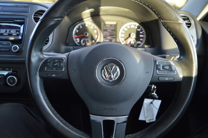 2013 Volkswagen Tiguan 132TSI Pacific 5N MY14 Four Wheel Drive Deep Black