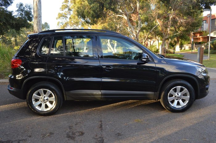 2013 Volkswagen Tiguan 132TSI Pacific 5N MY14 Four Wheel Drive Deep Black