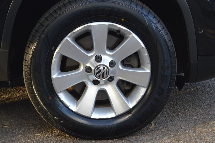 2013 Volkswagen Tiguan 132TSI Pacific 5N MY14 Four Wheel Drive Deep Black