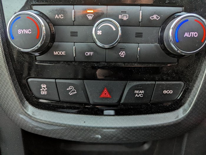 2017 Holden Captiva LTZ
