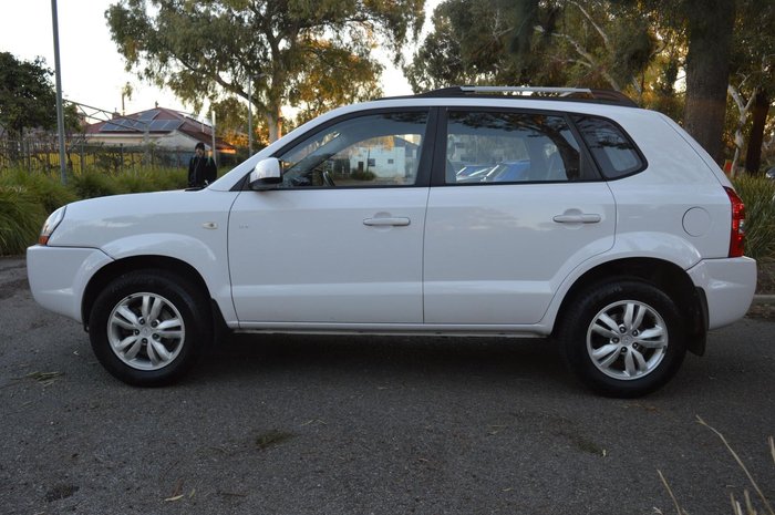 2009 Hyundai Tucson City SX JM MY09 Noble White