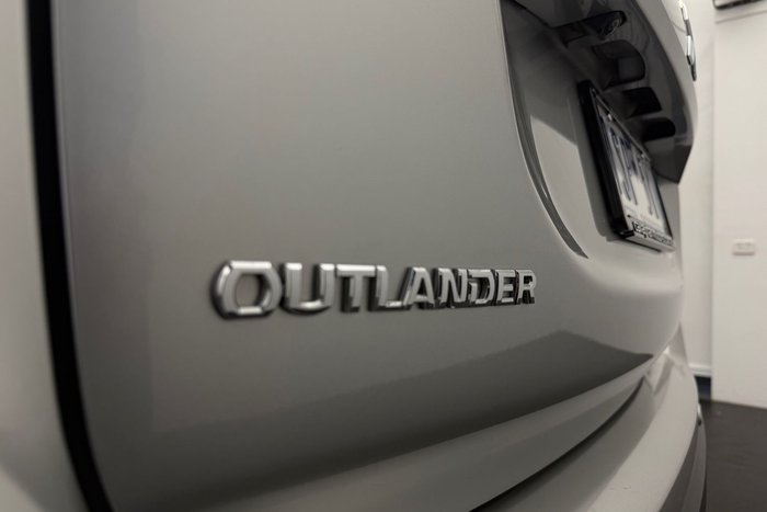 2019 Mitsubishi Outlander LS